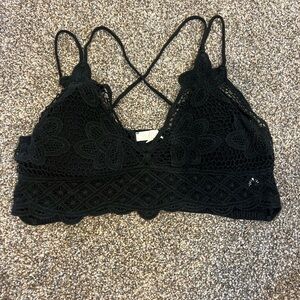 LA MIEL Black Lace Bralette with Strappy Details